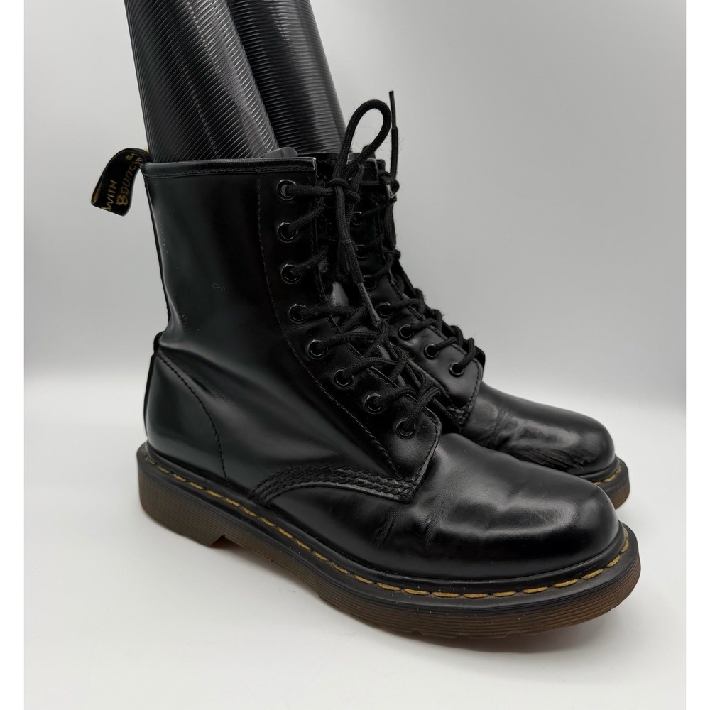 Dr Martens 1460 Womens Size 8 Black Leather 8 Eye Combat Boots